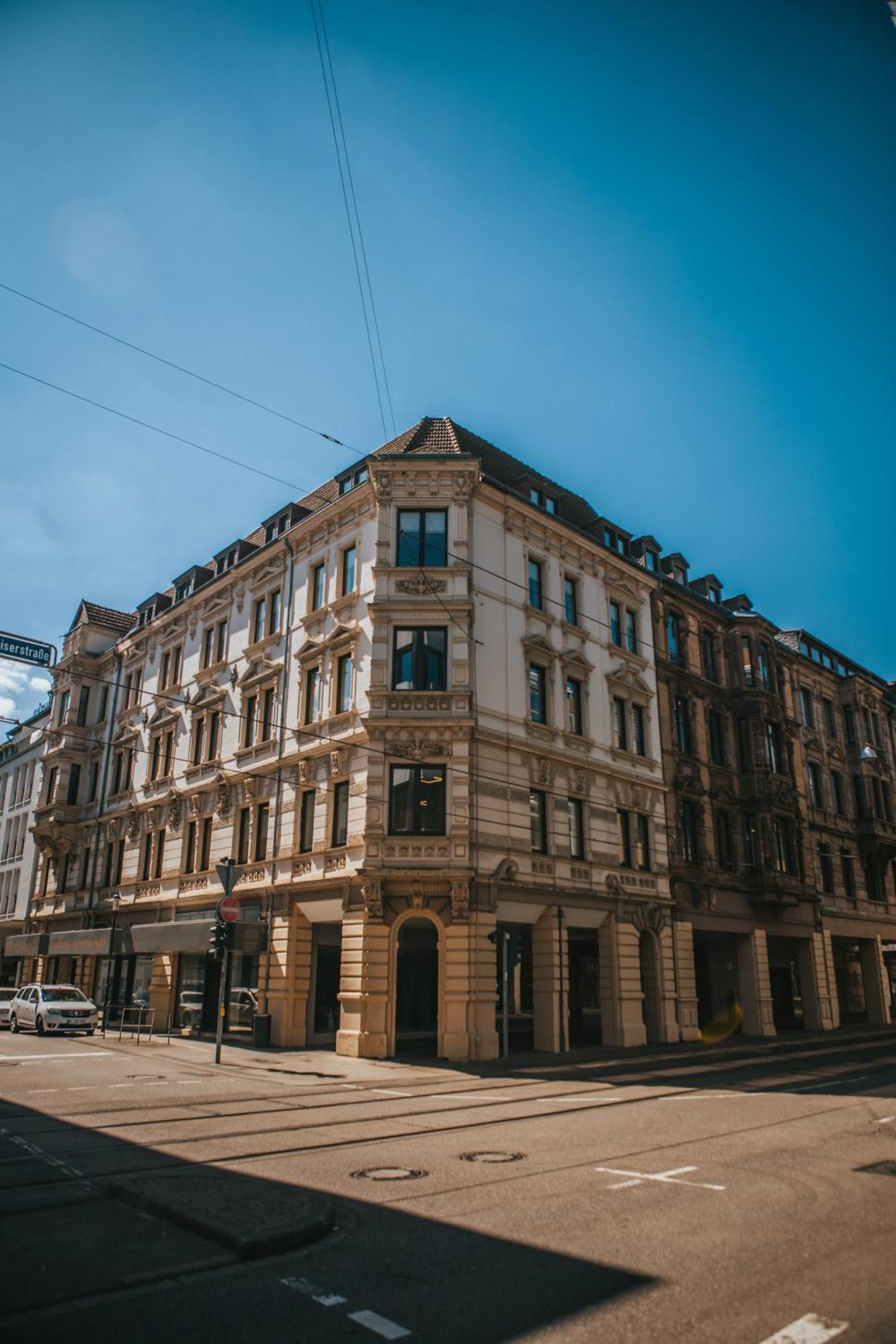 Апартаменты Wohnen Auf Zeit In Саарбрюккен Экстерьер фото